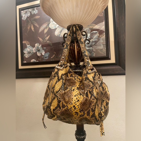 Kathy Van Zeeland please check all picture of condition - Picture 5 of 16